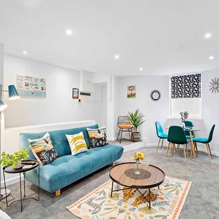 ברייטון Queens Apartment - By My Getaways - Free Parking For One Car מראה חיצוני תמונה