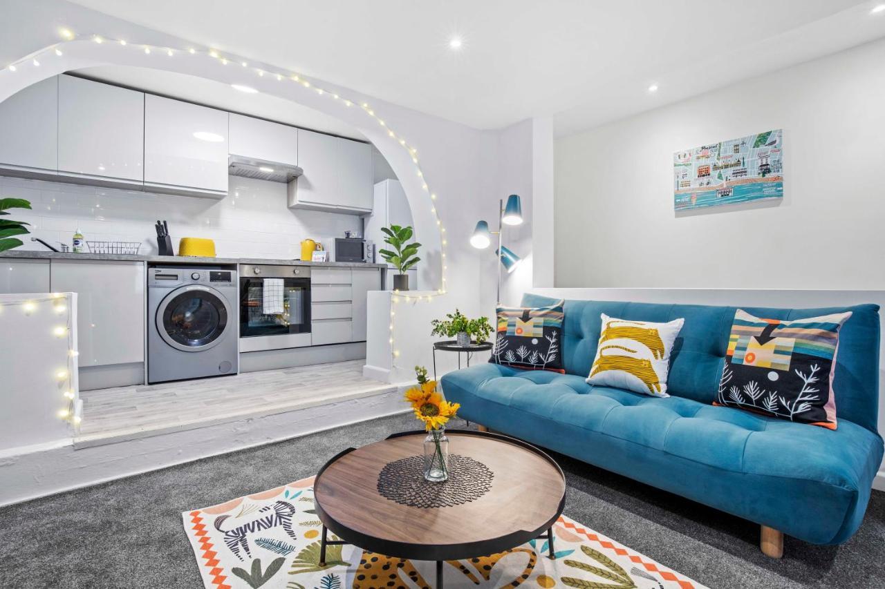 ברייטון Queens Apartment - By My Getaways - Free Parking For One Car מראה חיצוני תמונה